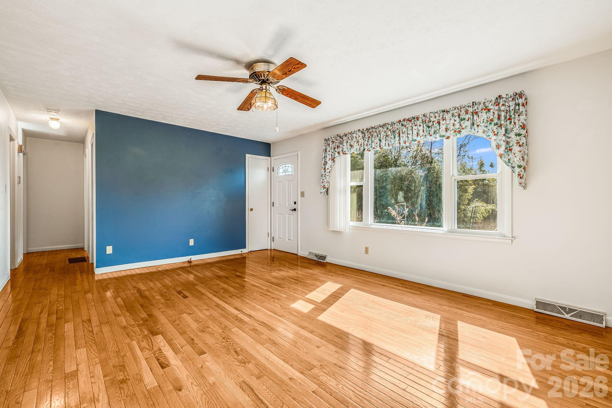 20 Ridge Cross Road Asheville NC 28805