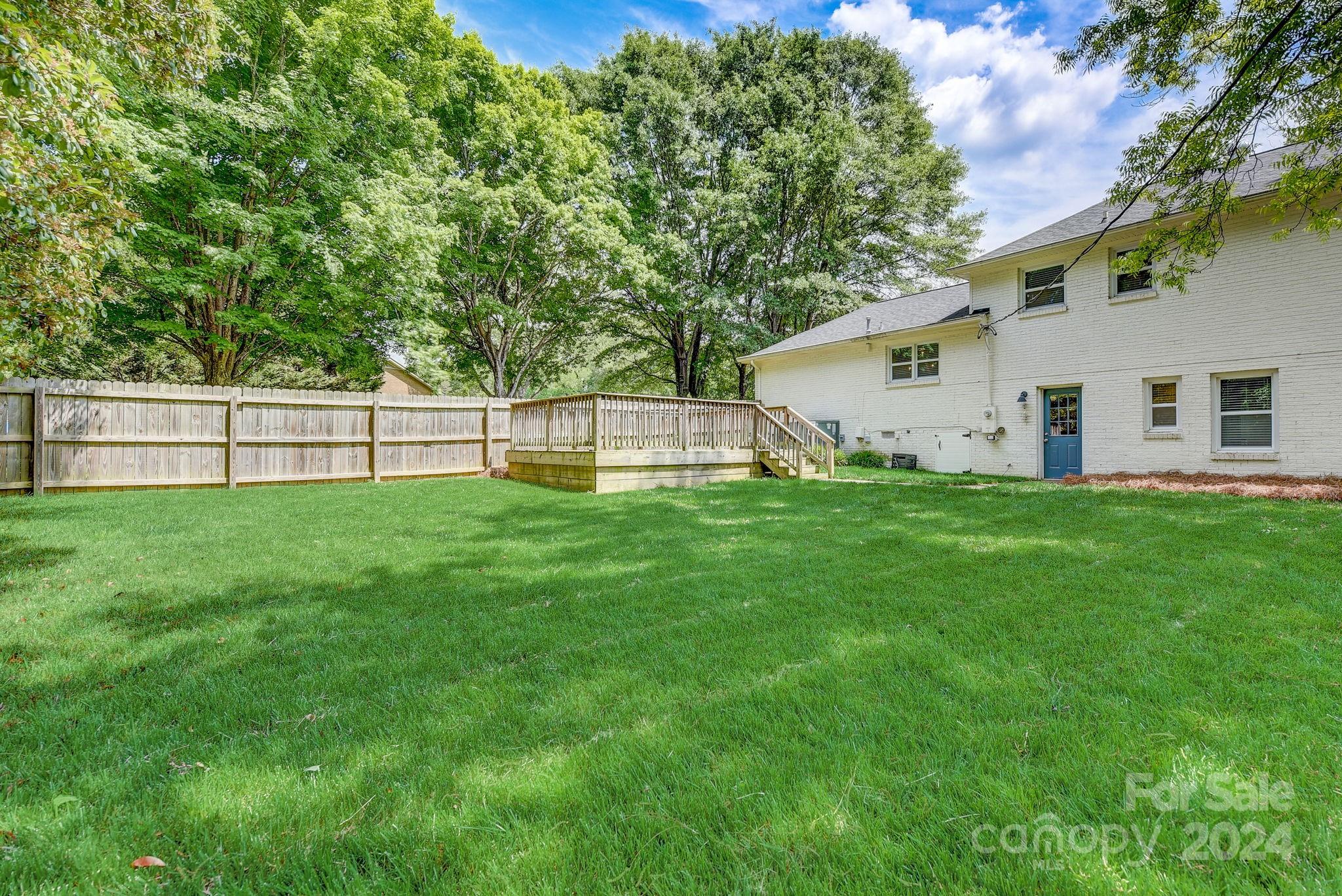 6900 Heatherford Drive Charlotte NC 28226