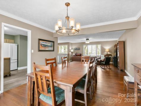 9 Cedar Trail Asheville NC 28803