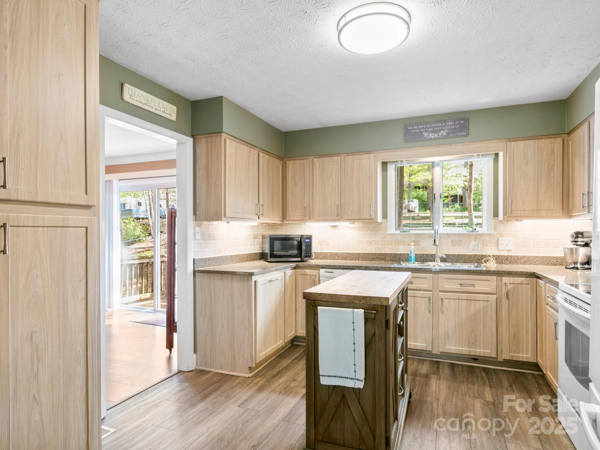 9 Cedar Trail Asheville NC 28803