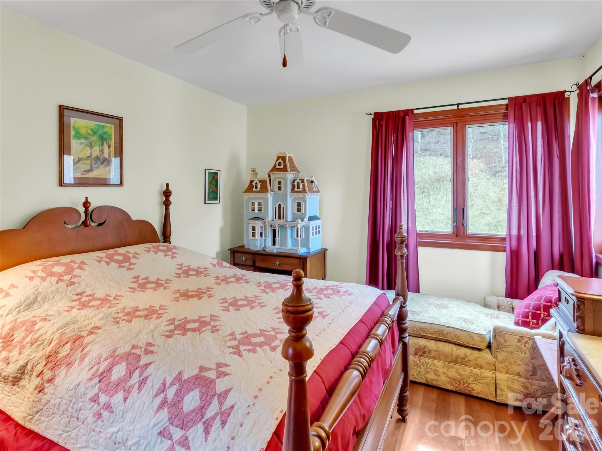 1201 Cathey Cove Road Waynesville NC 28786
