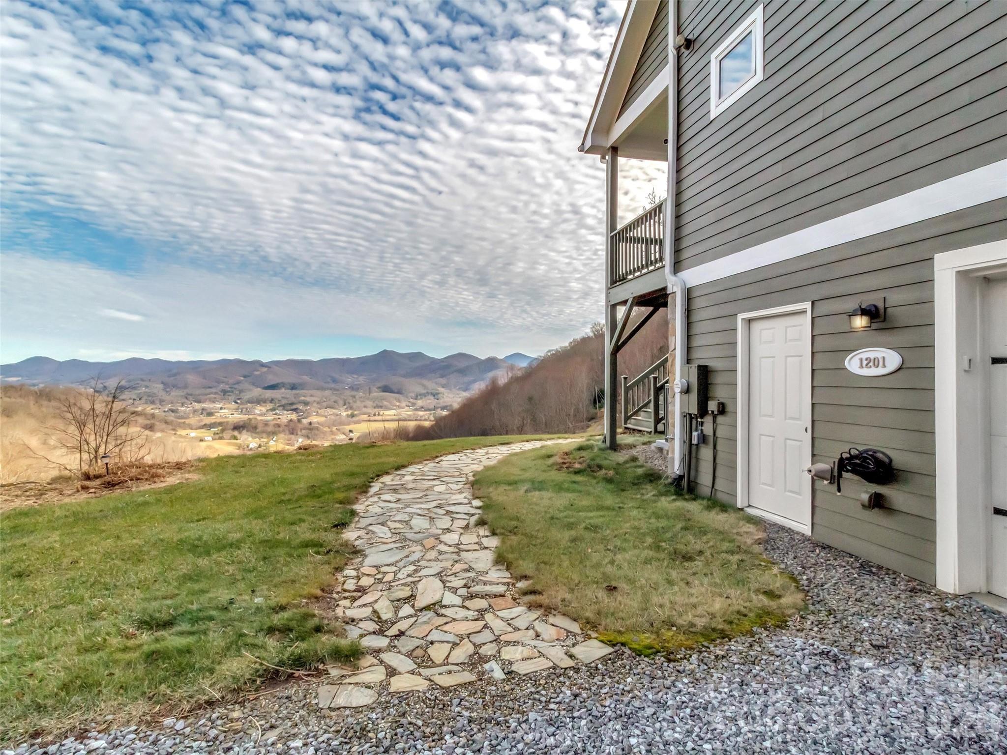 1201 Cathey Cove Road Waynesville NC 28786