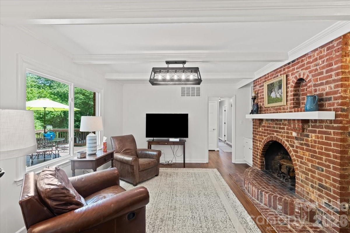 3741 Riverbend Road Charlotte NC 28210