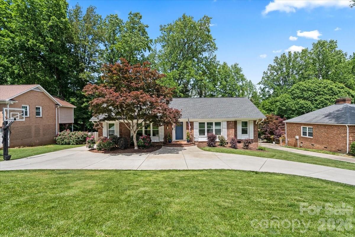 3741 Riverbend Road Charlotte NC 28210
