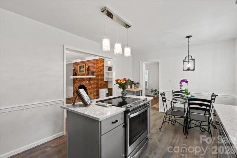 3741 Riverbend Road Charlotte NC 28210