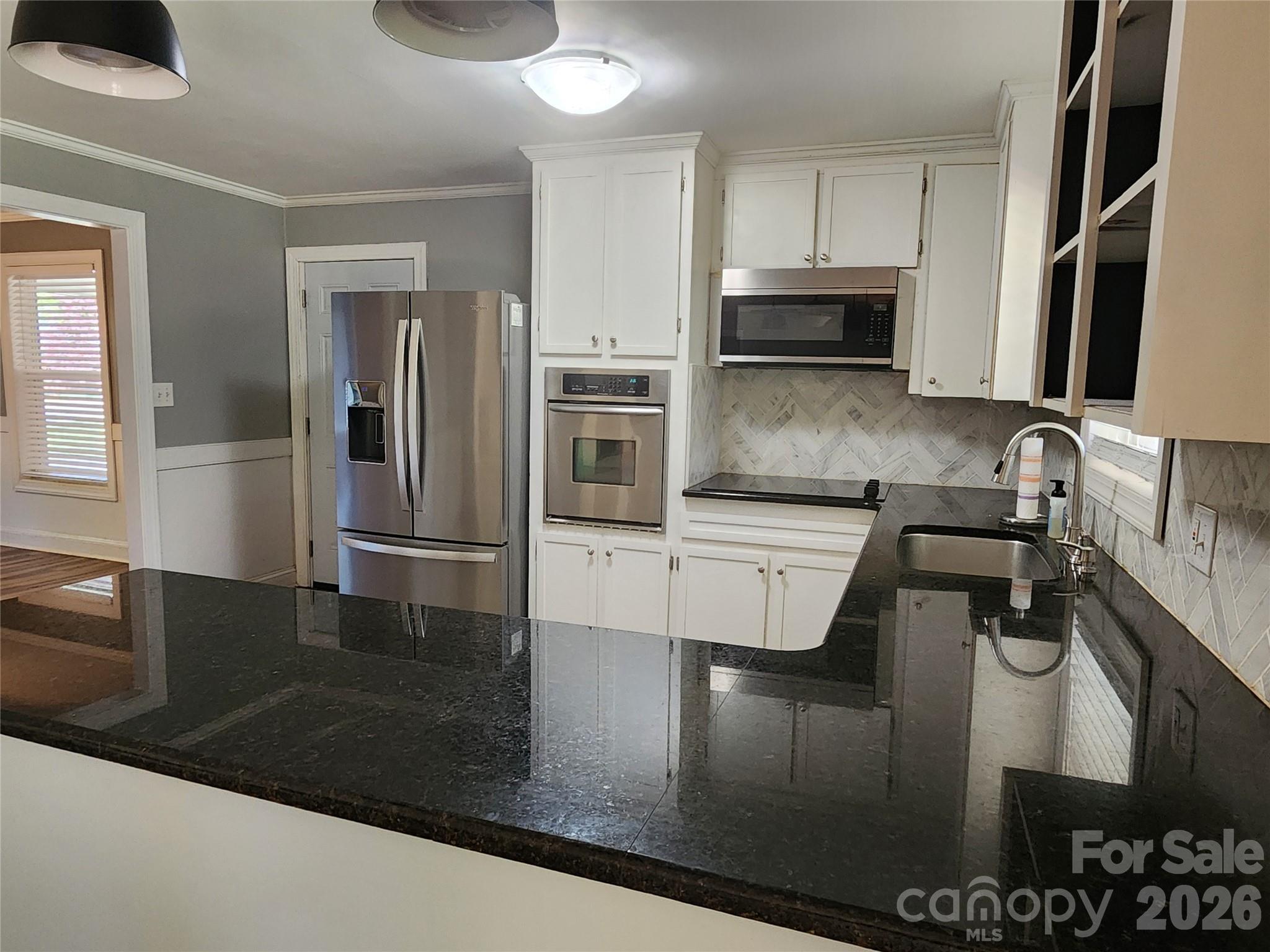 432 Virginia Avenue Statesville NC 28677