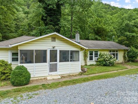 449 Little East Fork Road Canton NC 28716