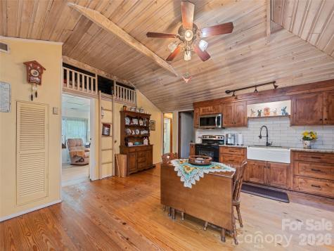 449 Little East Fork Road Canton NC 28716