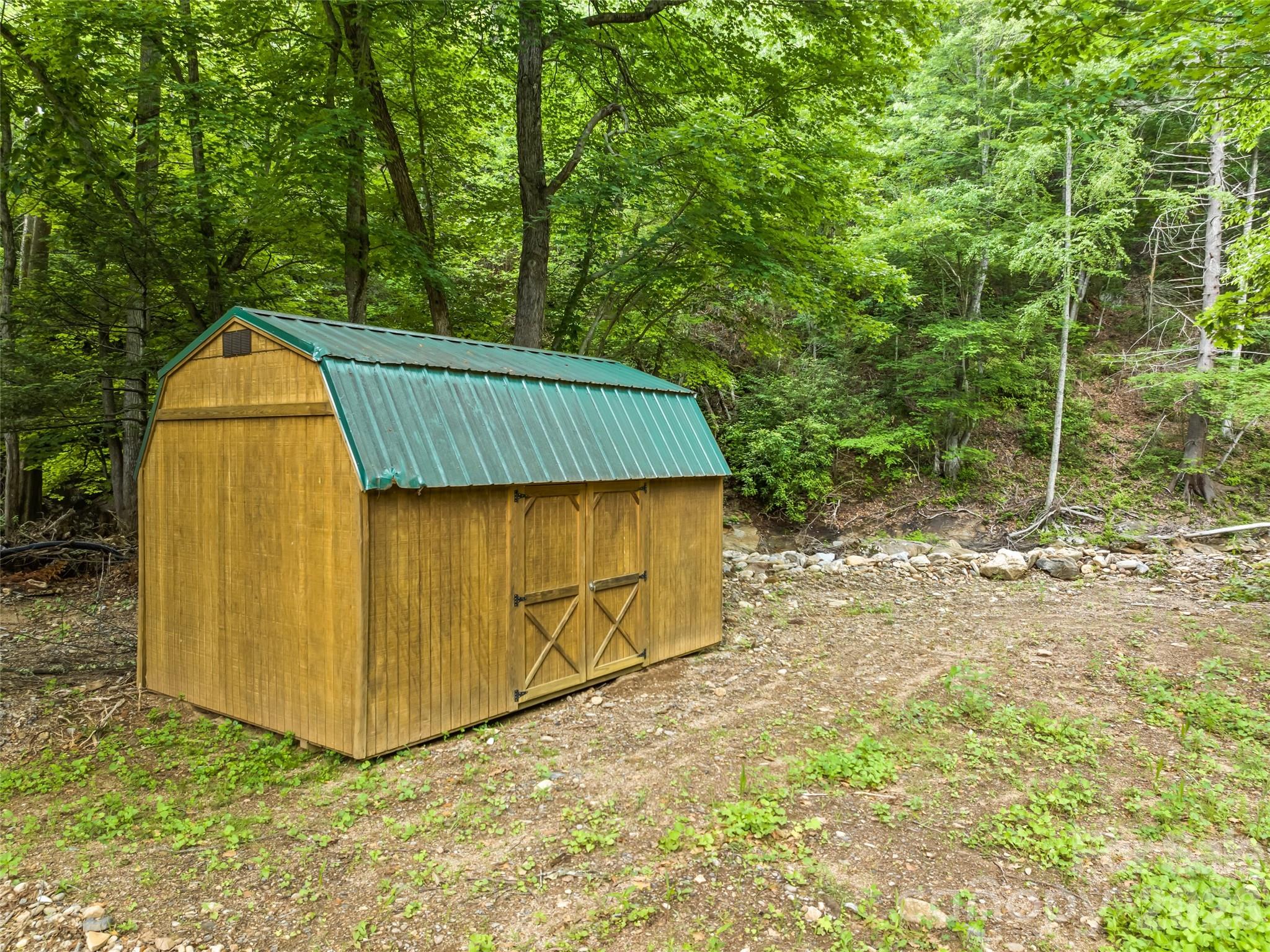 449 Little East Fork Road Canton NC 28716