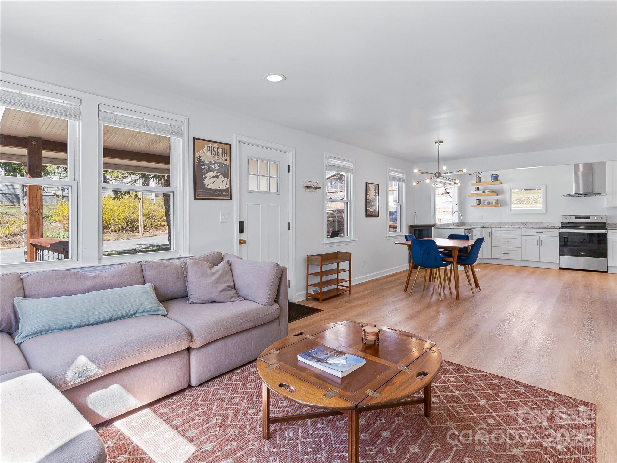 22 Broadview Avenue Asheville NC 28803