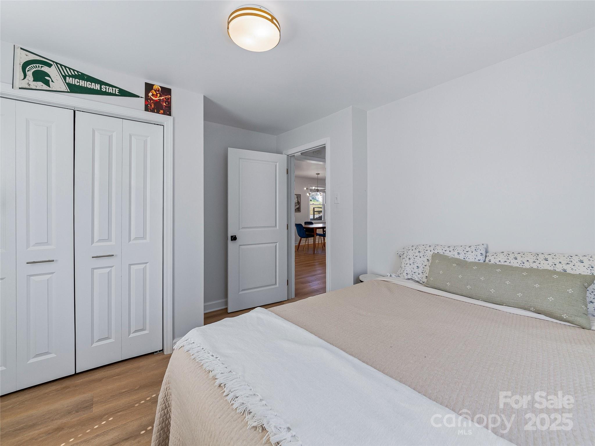 22 Broadview Avenue Asheville NC 28803