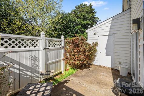 8411 Chaceview Court Charlotte NC 28269