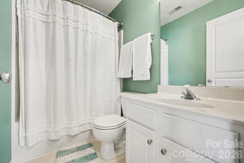 8411 Chaceview Court Charlotte NC 28269