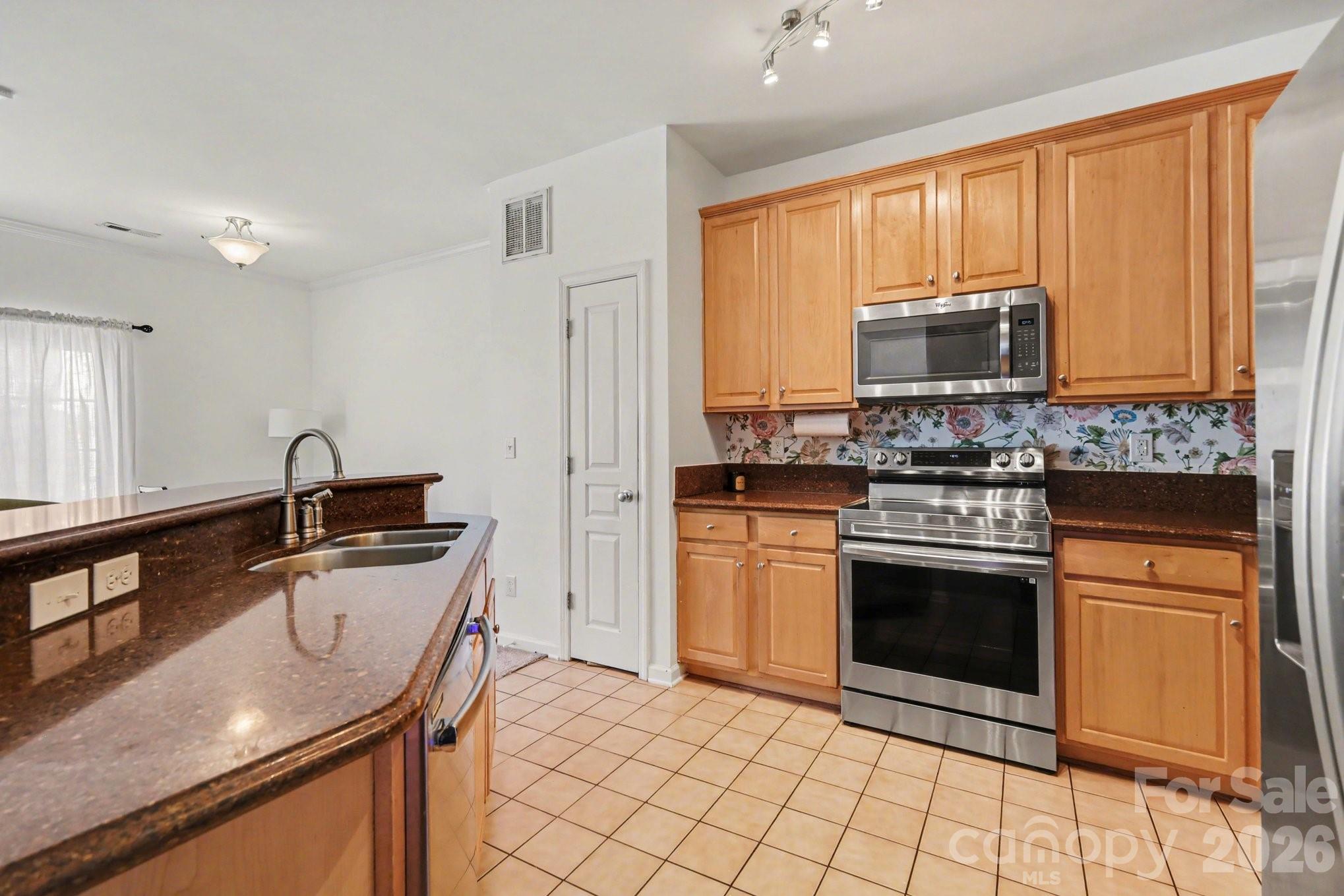 8411 Chaceview Court Charlotte NC 28269