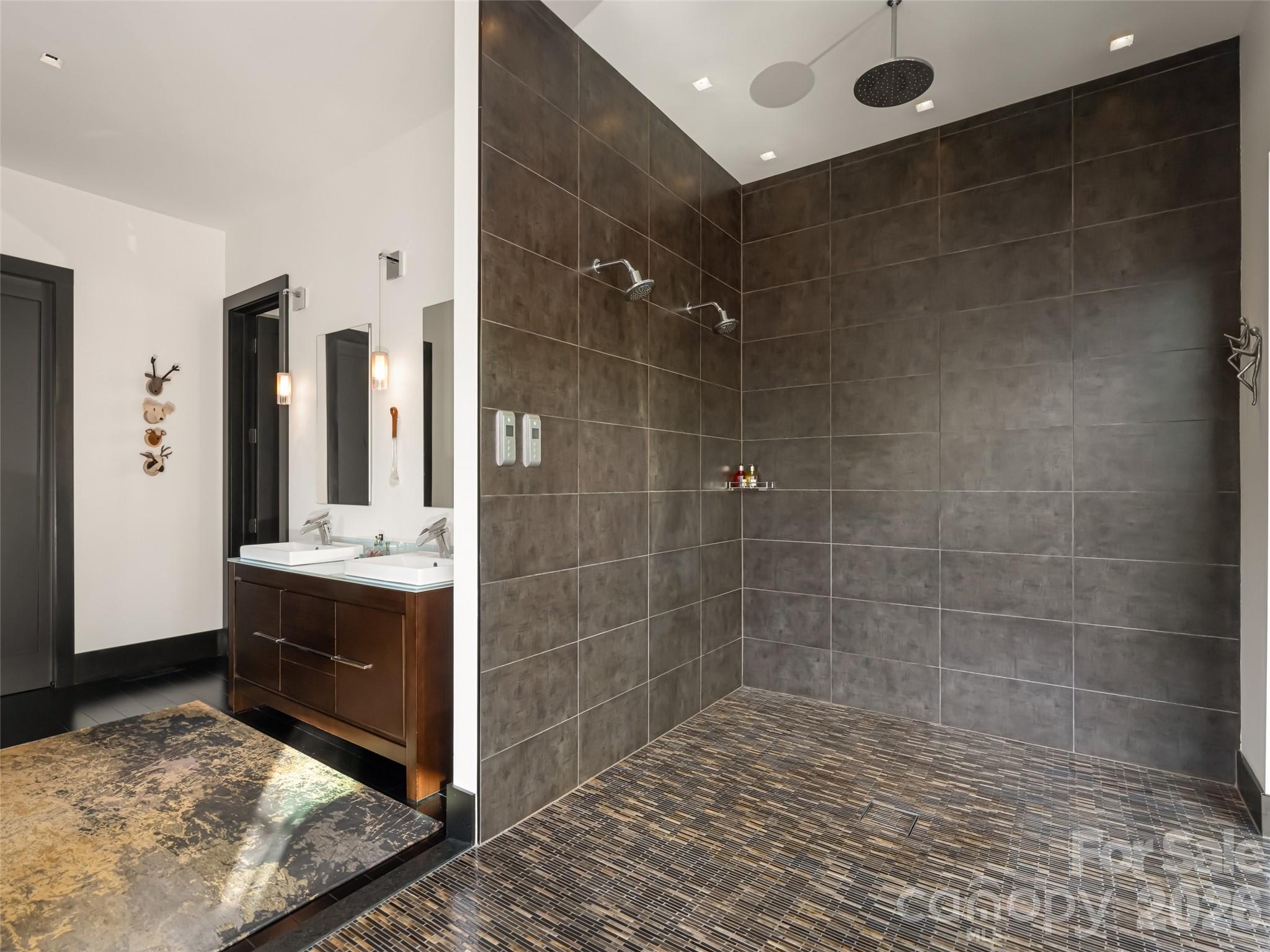 32 Brookline Drive Asheville NC 28803