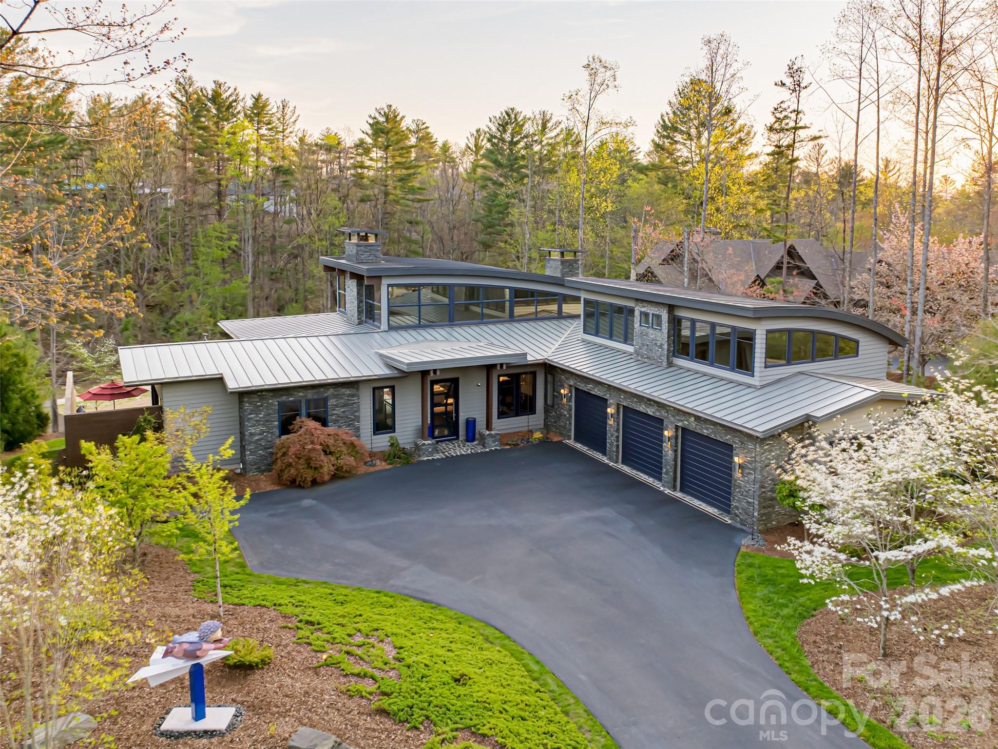 32 Brookline Drive Asheville NC 28803