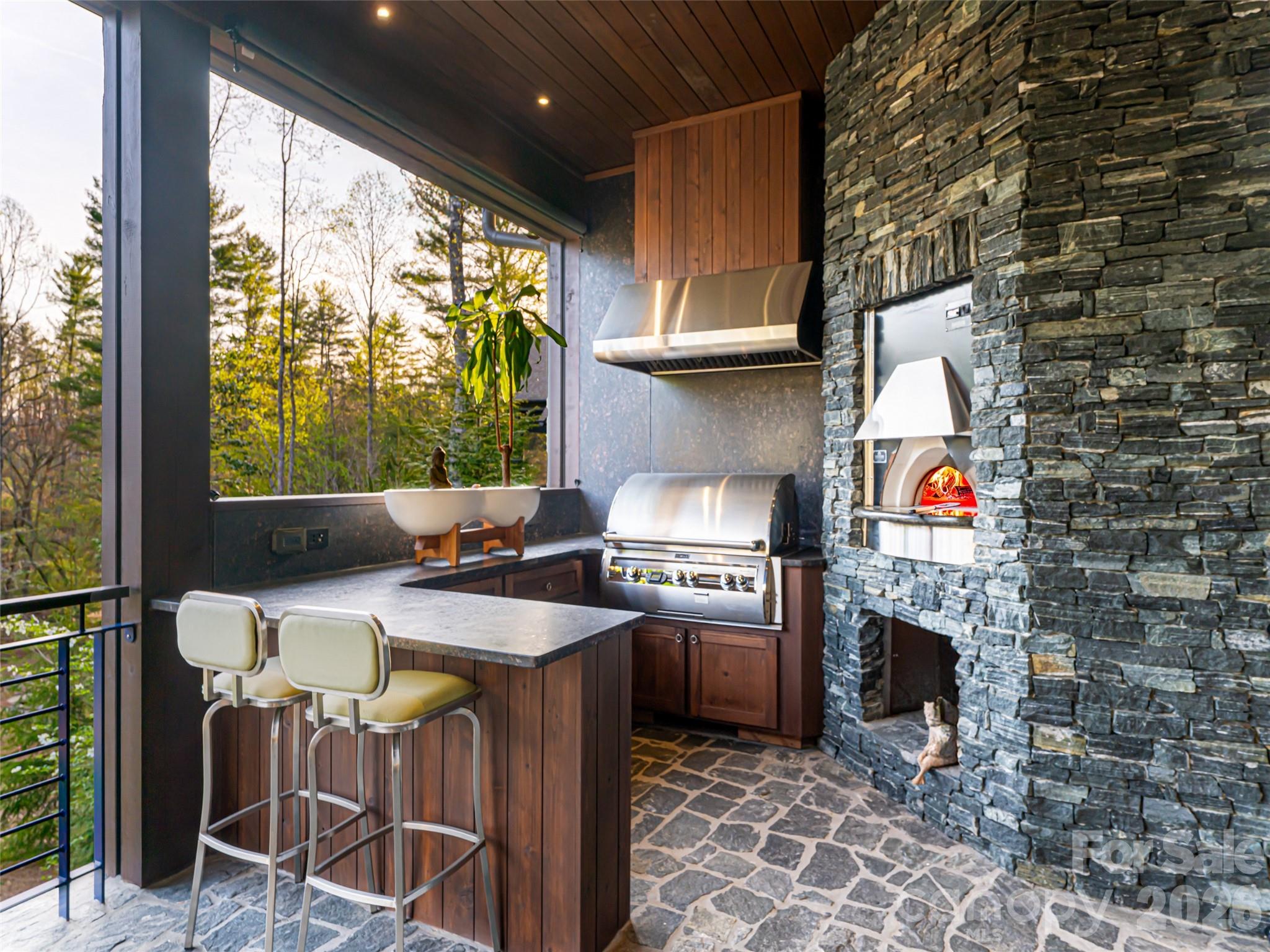 32 Brookline Drive Asheville NC 28803
