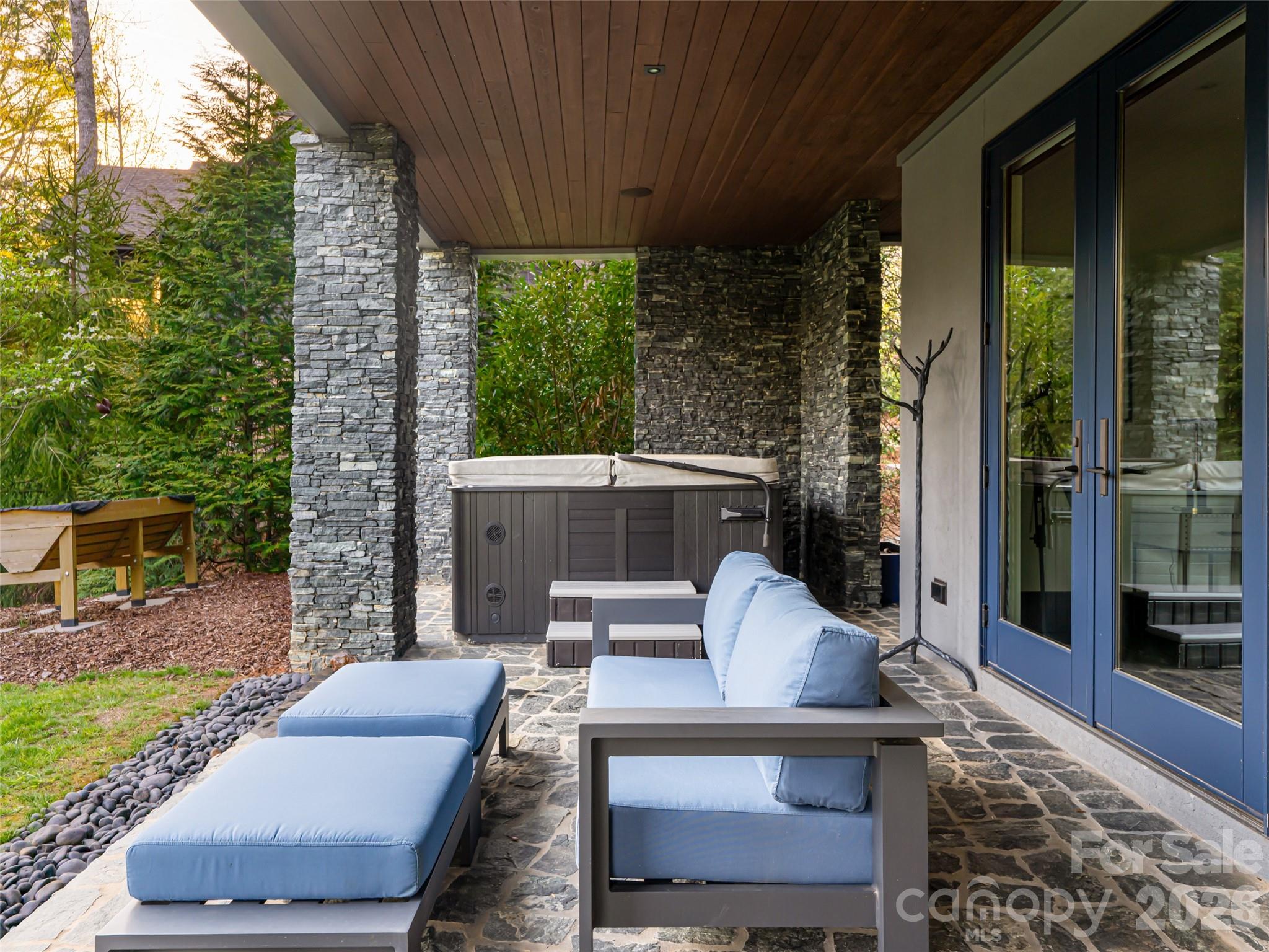 32 Brookline Drive Asheville NC 28803