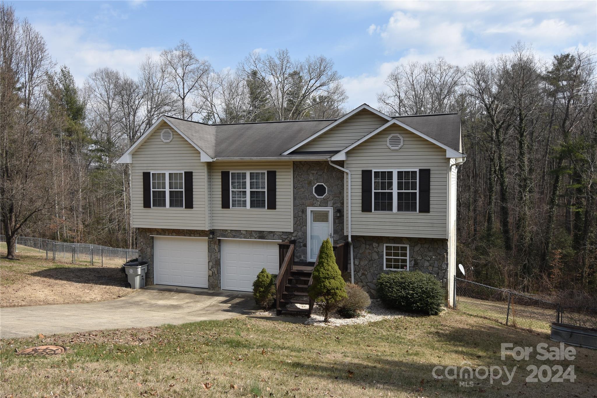 739 Hibriten Drive SE Lenoir NC 28645