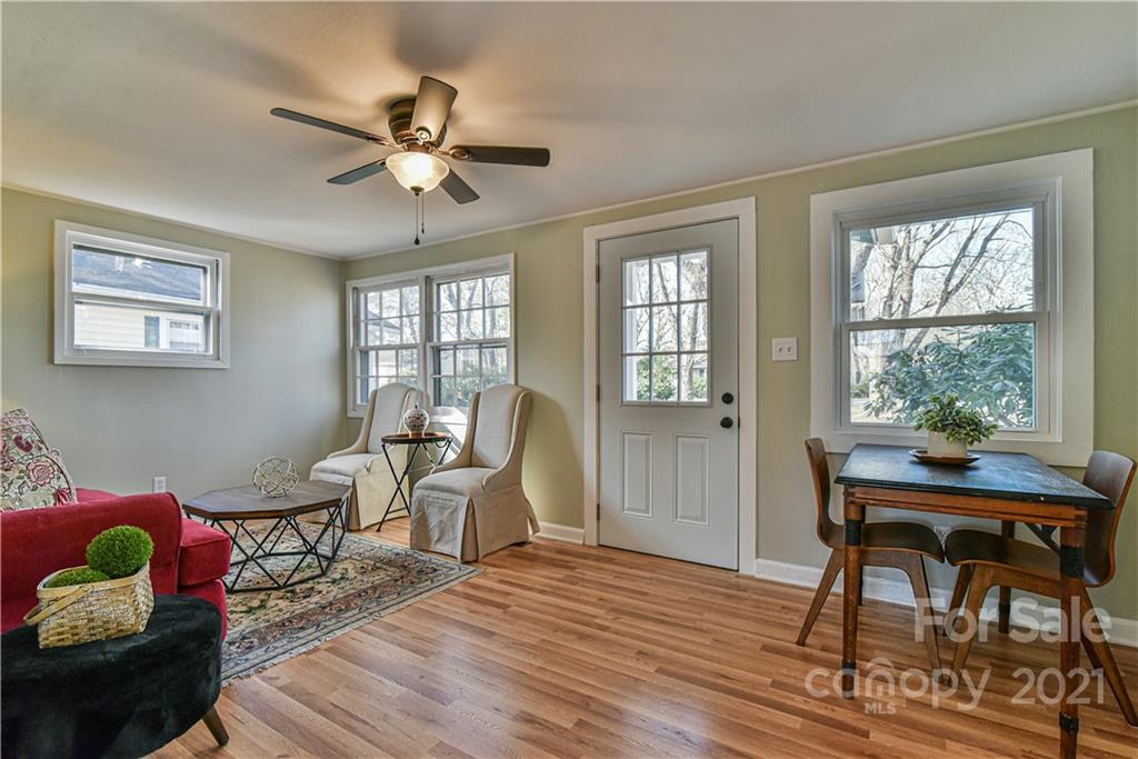 35 Oak Hill Drive Asheville NC 28806