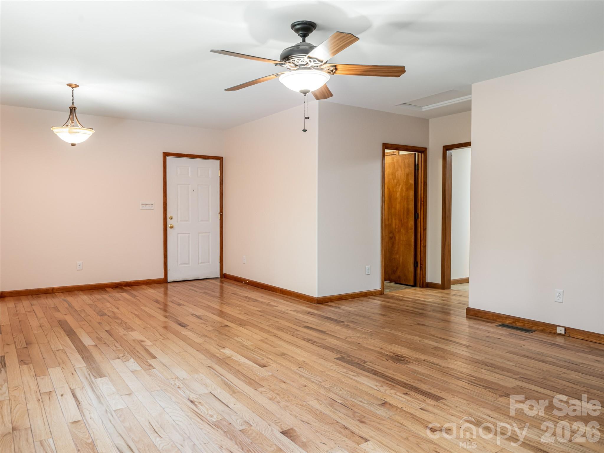 146 Fairmont Road Candler NC 28715