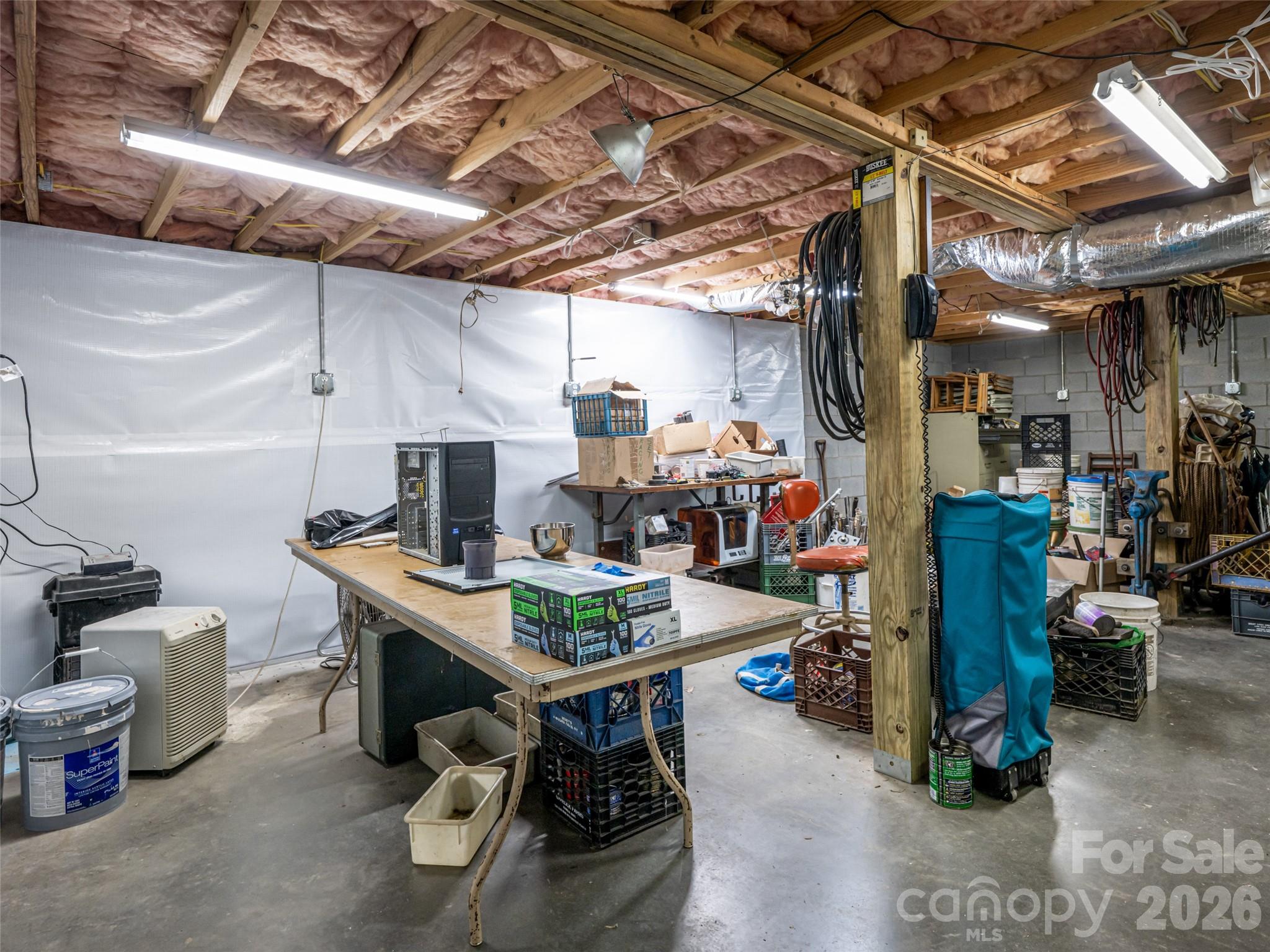 146 Fairmont Road Candler NC 28715