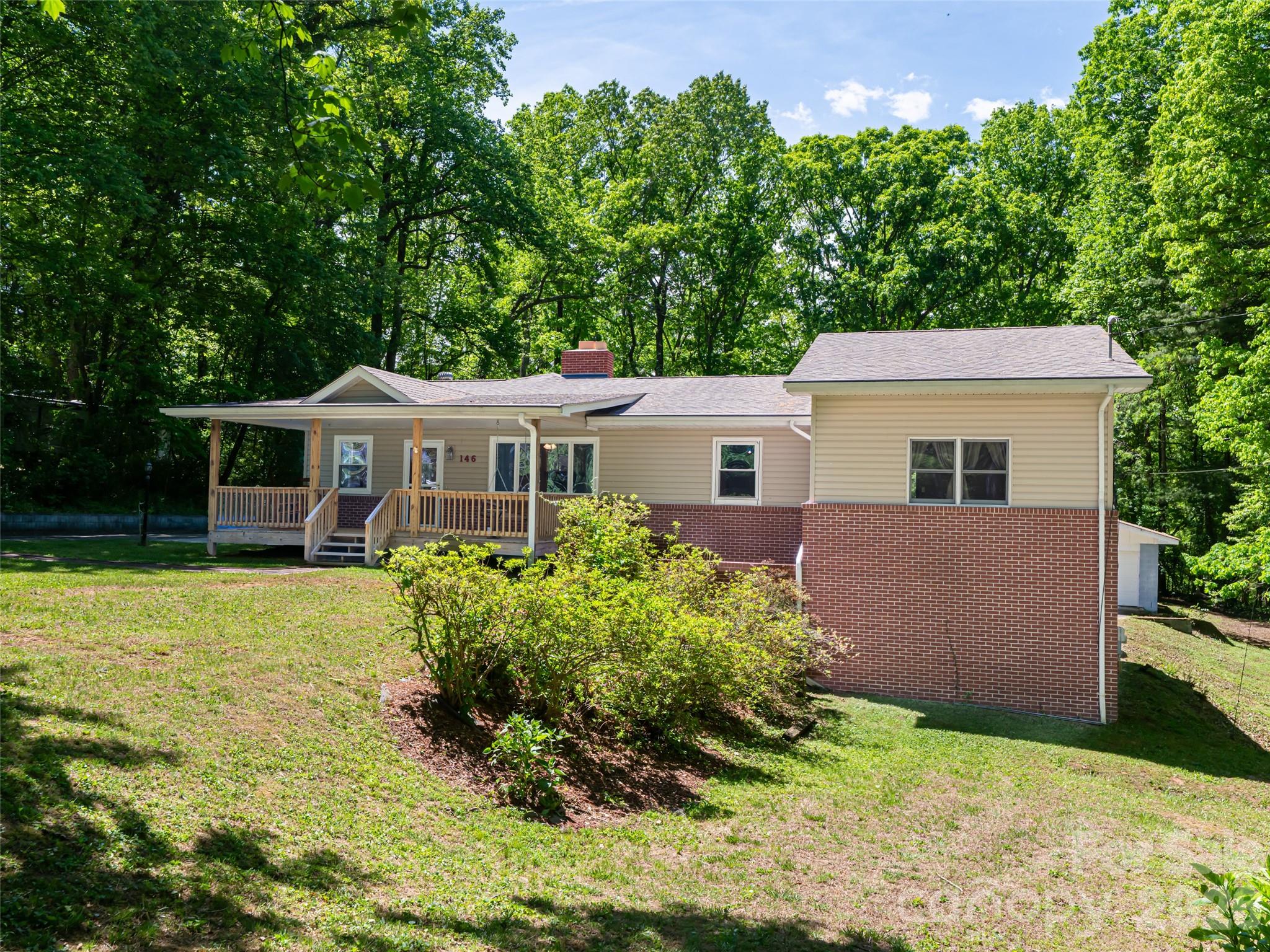146 Fairmont Road Candler NC 28715