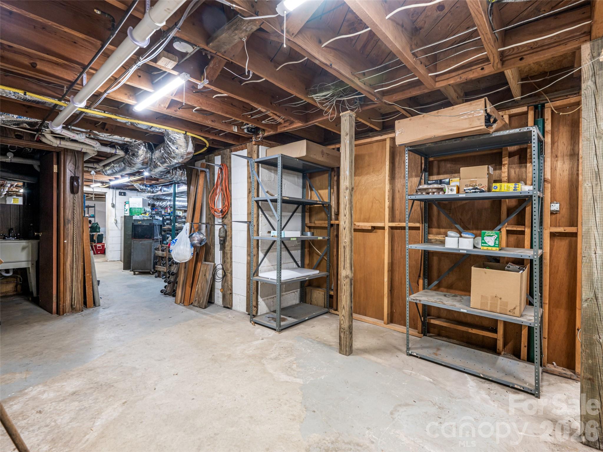 146 Fairmont Road Candler NC 28715