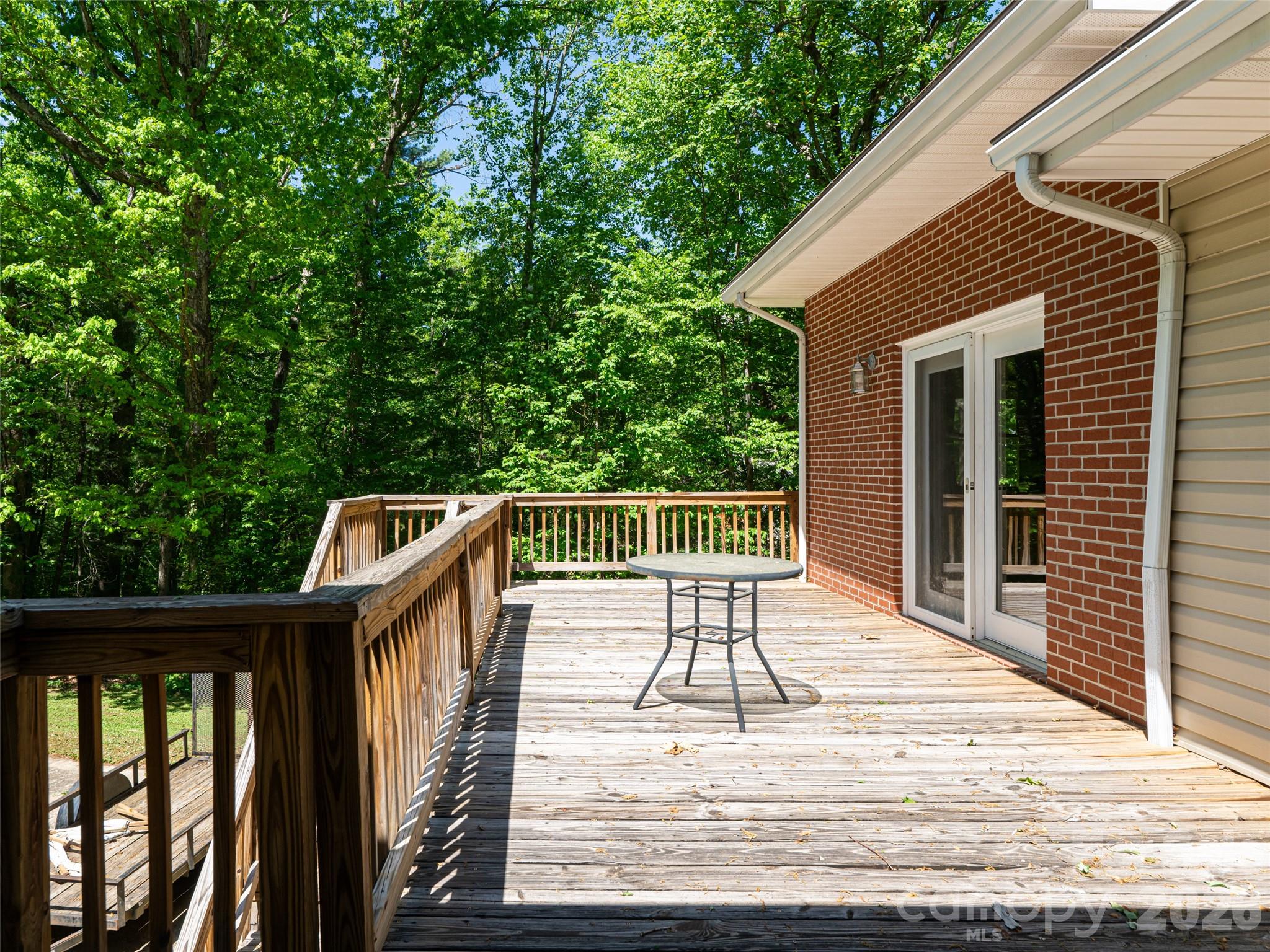 146 Fairmont Road Candler NC 28715