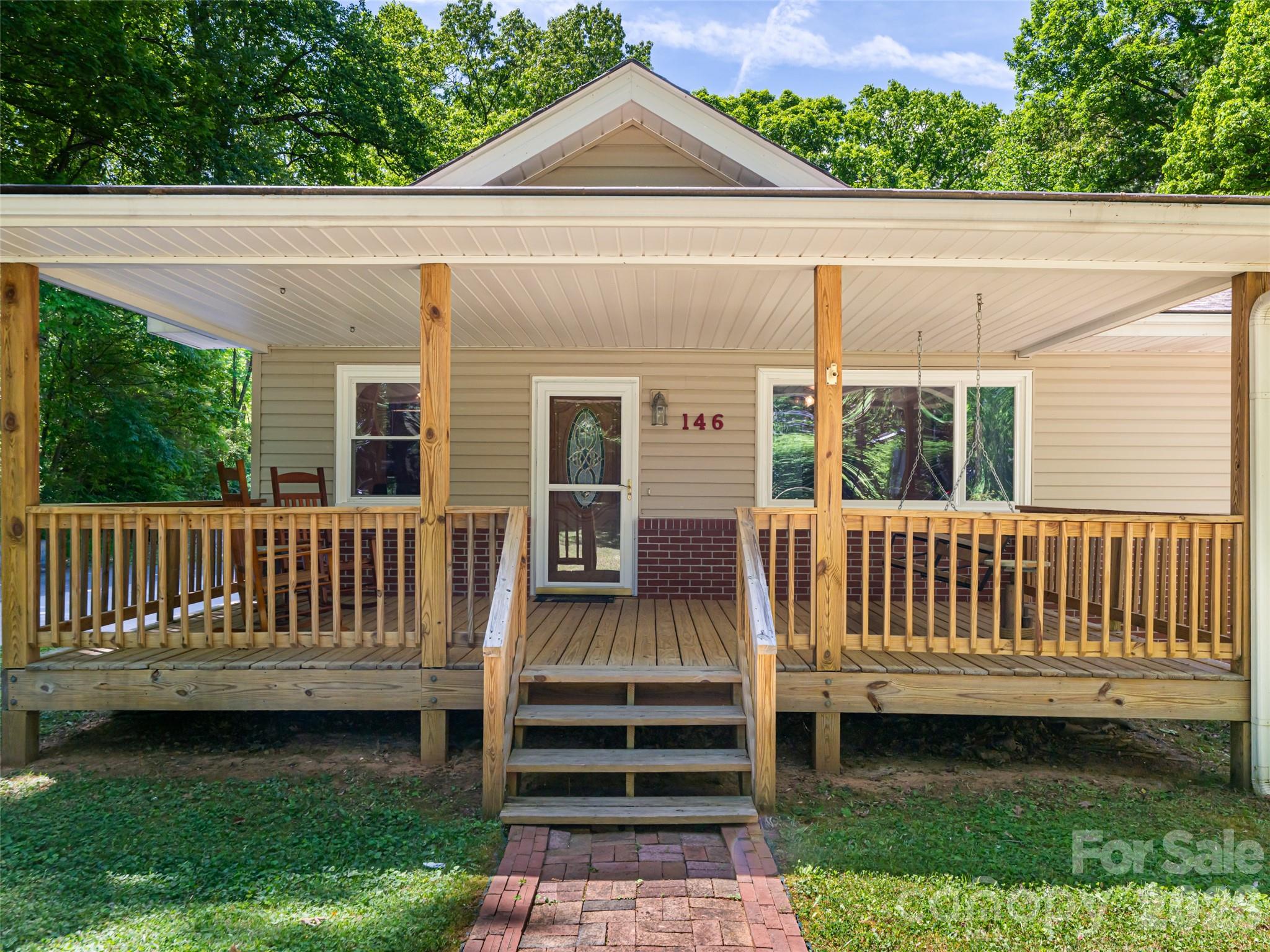 146 Fairmont Road Candler NC 28715