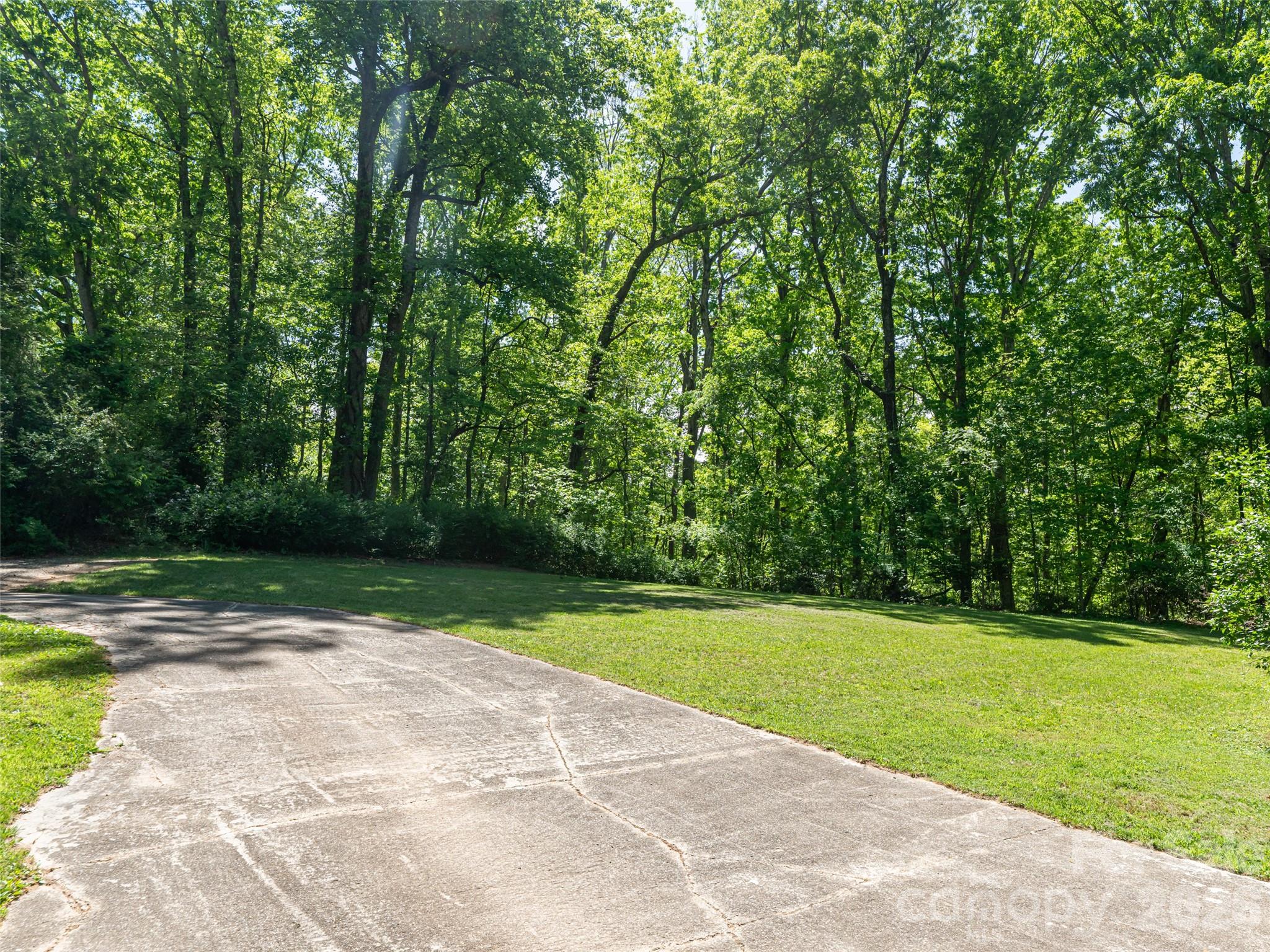 146 Fairmont Road Candler NC 28715