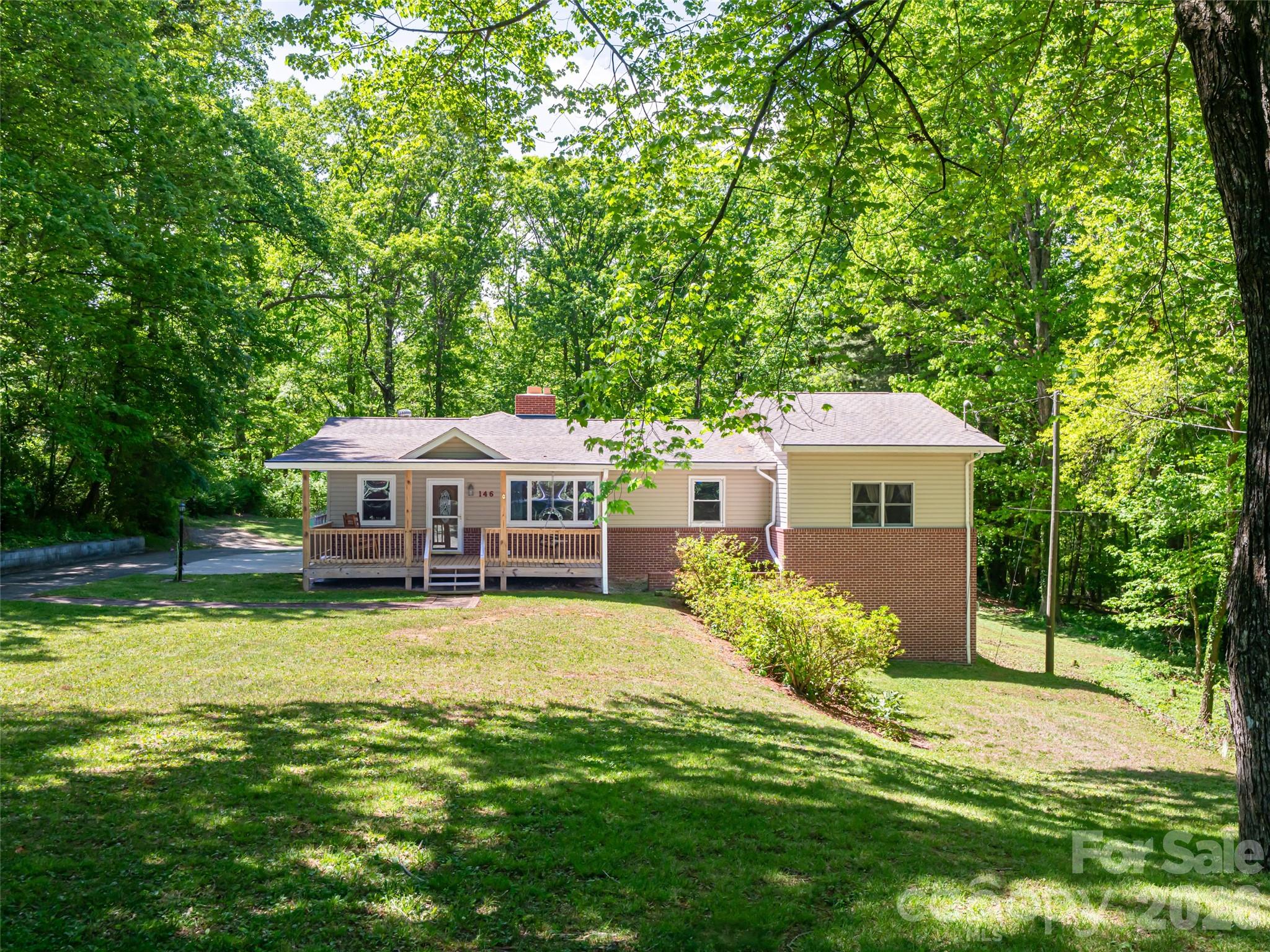 146 Fairmont Road Candler NC 28715
