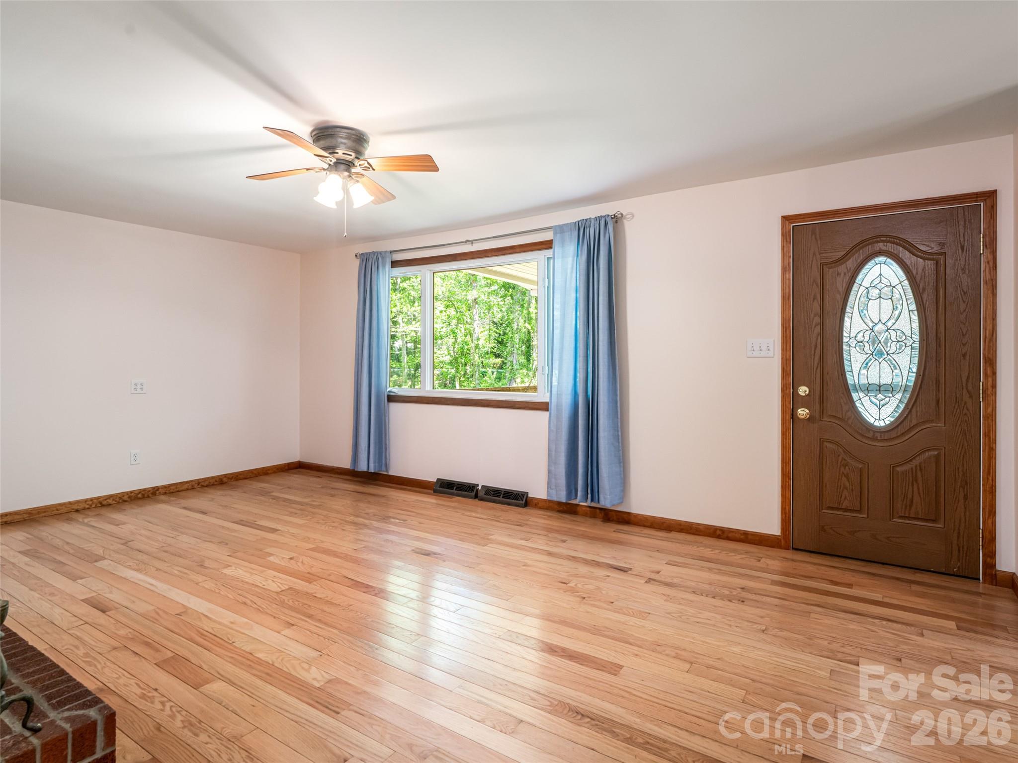 146 Fairmont Road Candler NC 28715