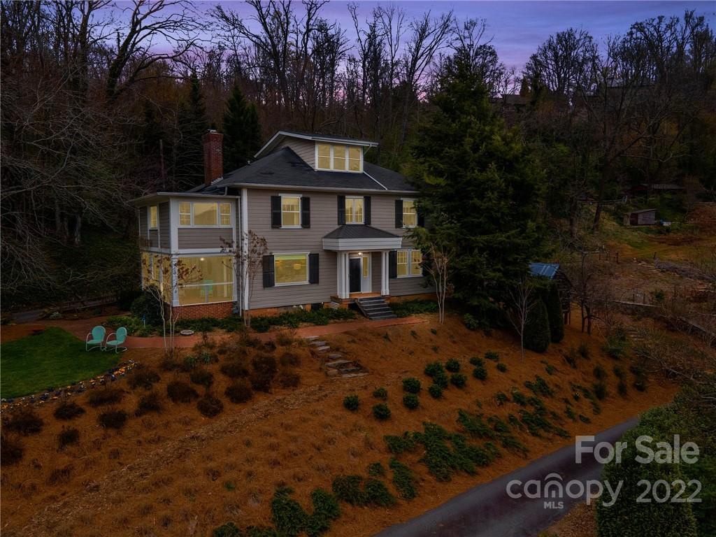 35 Elias Place Asheville NC 28804