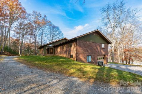 84 Joe Jenkins Road Fairview NC 28730
