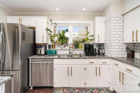 415 Brenda Drive Albemarle NC 28001