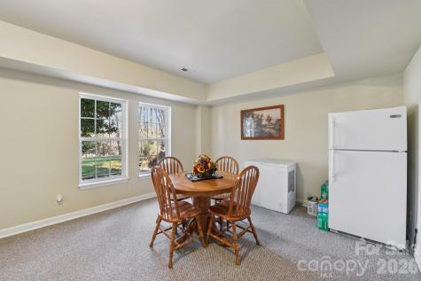 9484 Riviera Drive Sherrills Ford NC 28673