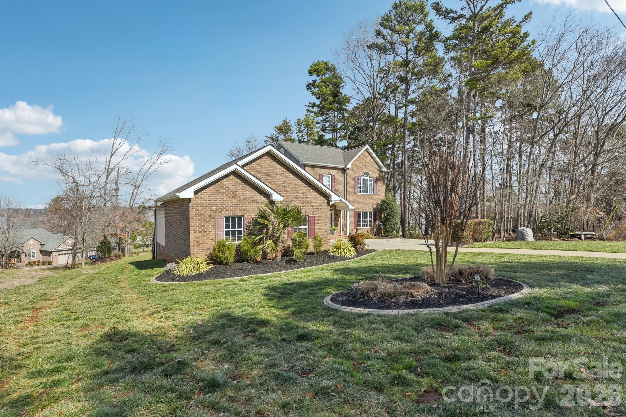 9484 Riviera Drive Sherrills Ford NC 28673