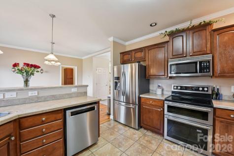 9484 Riviera Drive Sherrills Ford NC 28673