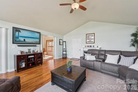 9484 Riviera Drive Sherrills Ford NC 28673