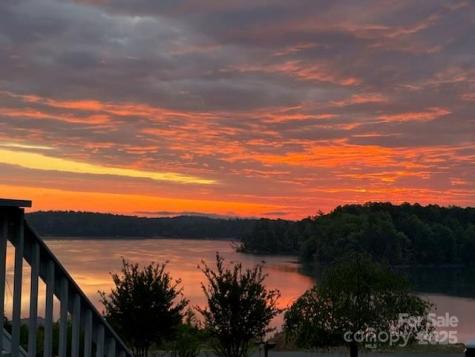 95 Lake Club Lane Nebo NC 28761