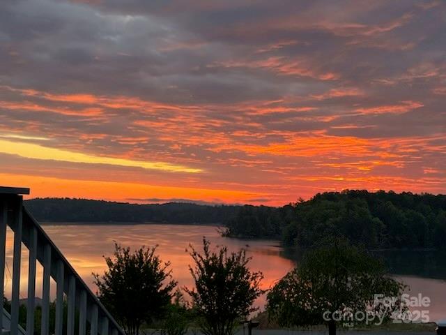 95 Lake Club Lane Nebo NC 28761
