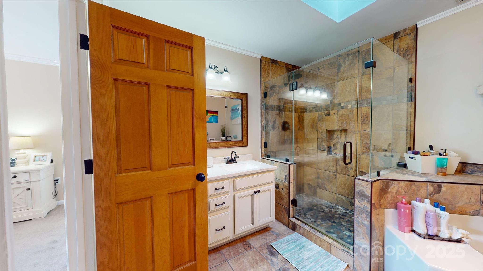 95 Lake Club Lane Nebo NC 28761