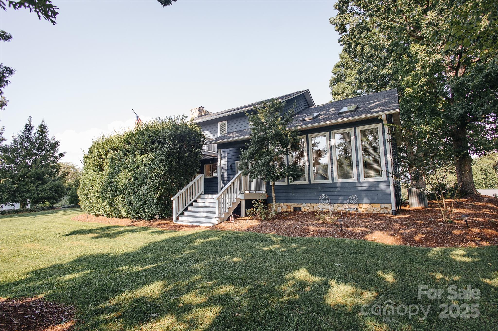 95 Lake Club Lane Nebo NC 28761