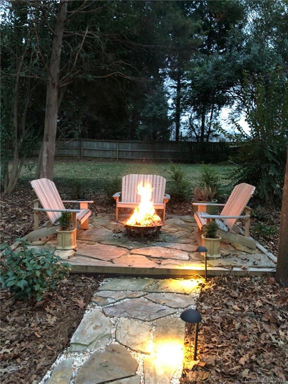2728 Creekbed Lane Charlotte NC 28210
