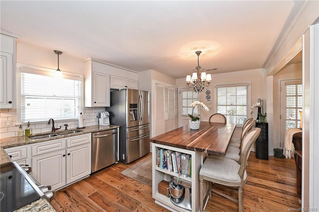 2728 Creekbed Lane Charlotte NC 28210