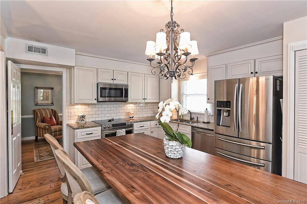 2728 Creekbed Lane Charlotte NC 28210