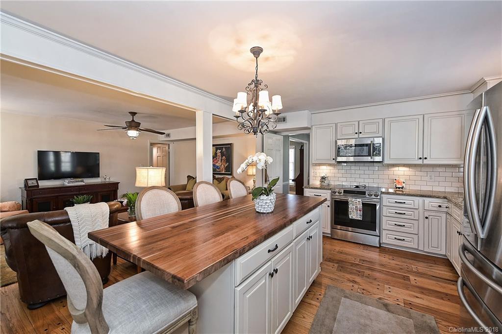 2728 Creekbed Lane Charlotte NC 28210