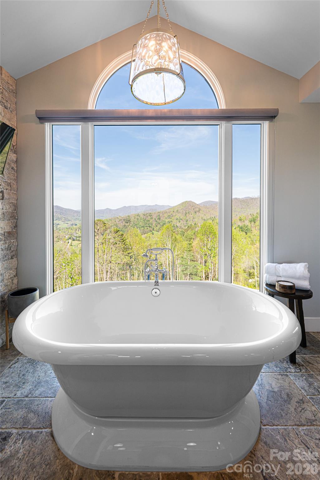 83 Cozy Mountain Lane Weaverville NC 28787