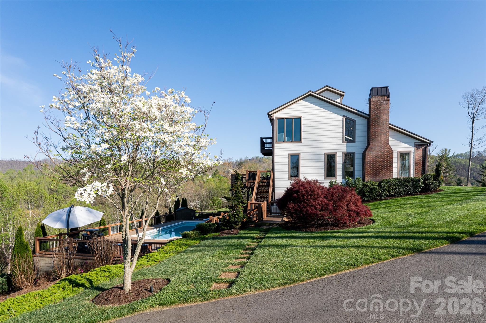 83 Cozy Mountain Lane Weaverville NC 28787